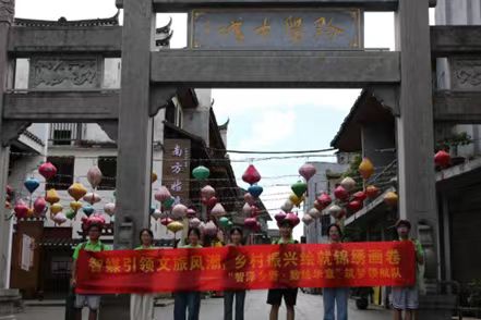 ���Lǭ�(y��ng)��퍣�����(m��ng)�l(xi��ng)�����d ���� ���Ϲ��̴�W(xu��)�F(tu��n)�(du��)�{(di��o)��ǭ�(y��ng)�ų������ں���·��